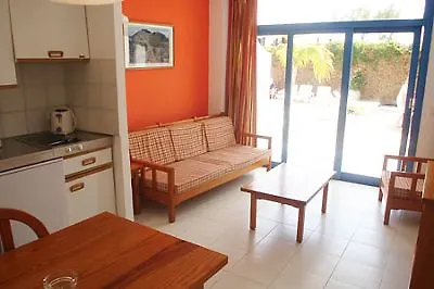 Hotel Costa Volcan 2*