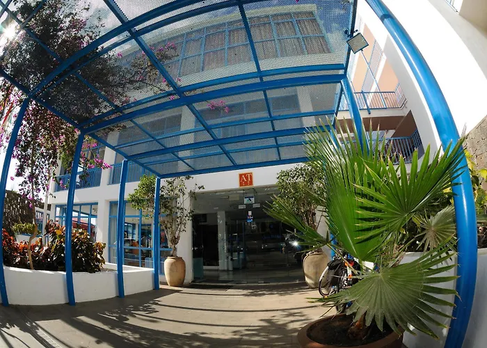 Otel Costa Volcan 2*