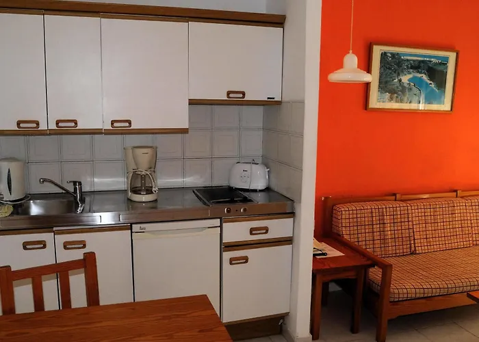 Costa Volcan Otel 2*