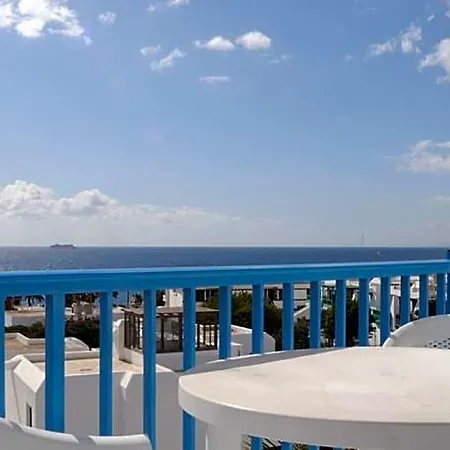 Costa Volcan Hotel 2*